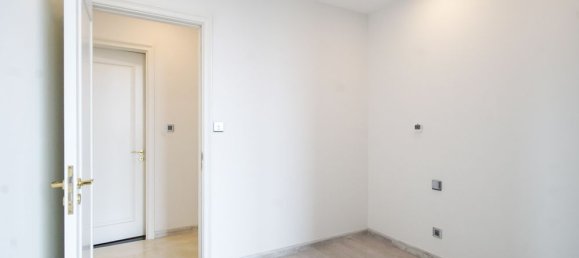 2 rooms Office in District 1, Vietnam No. 17977 9