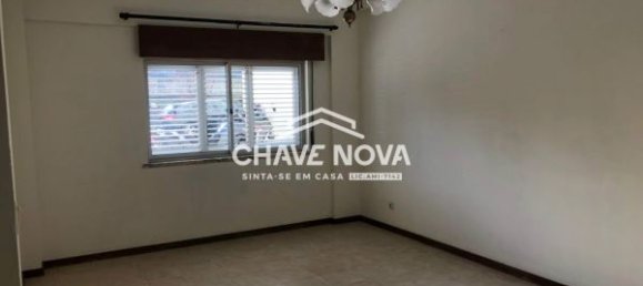 3 Schlafzimmer Wohnung in Loures, Portugal, Nr. 95035 2