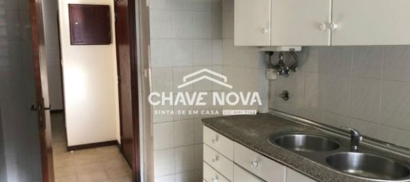 3 Schlafzimmer Wohnung in Loures, Portugal, Nr. 95035 7