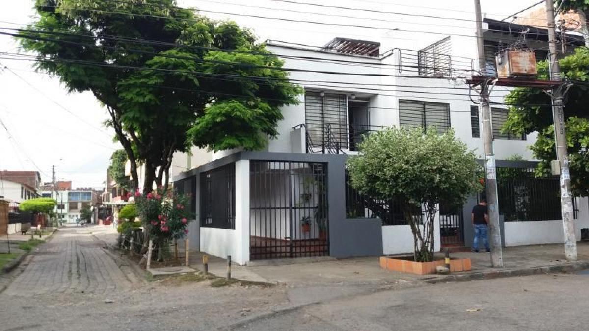 Casa de 4 dormitorios en Valle del Cauca, Colombia No. 2283