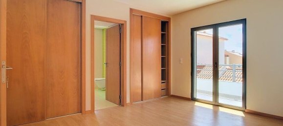 4 bedrooms Townhouse in Torres Vedras, Portugal No. 136455 17