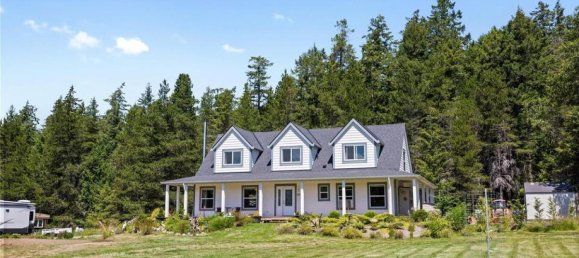 5 bedrooms House in British Columbia, Canada No. 1096 4