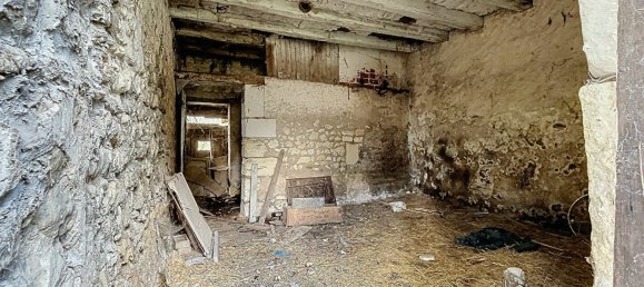 4 bedrooms House in La Croix-en-Touraine, France No. 241104 8