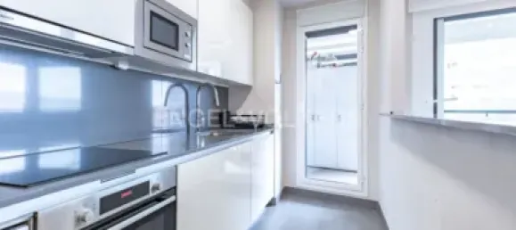 3 bedrooms Apartment in Sant Marti, Spain No. 179133 18