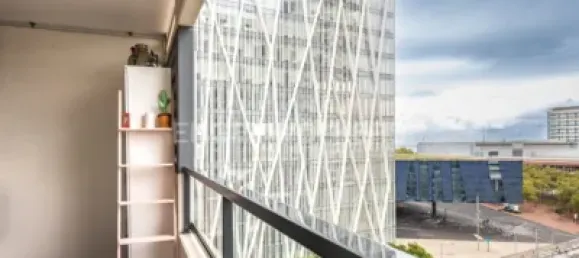 3 bedrooms Apartment in Sant Marti, Spain No. 179133 4