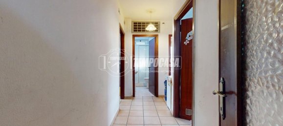 Apartamento de 4 divisões em Carpi, Italy N.º 37515 8