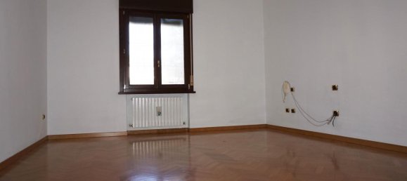4-Zimmer Wohnung in Parma, Italy, Nr. 230563 31