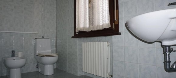 4-Zimmer Wohnung in Parma, Italy, Nr. 230563 76