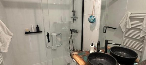 3 chambres Appartement à Savigneux, France No. 268715 4