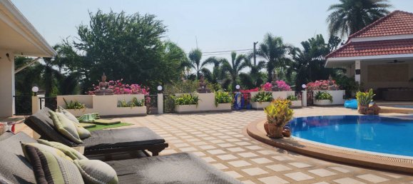 5 bedrooms Cafe / restaurant in Pattaya, Thailand No. 5146 14