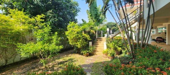 5 bedrooms Cafe / restaurant in Pattaya, Thailand No. 5146 19