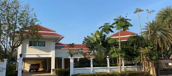 5 bedrooms Cafe / restaurant in Pattaya, Thailand No. 5146 9