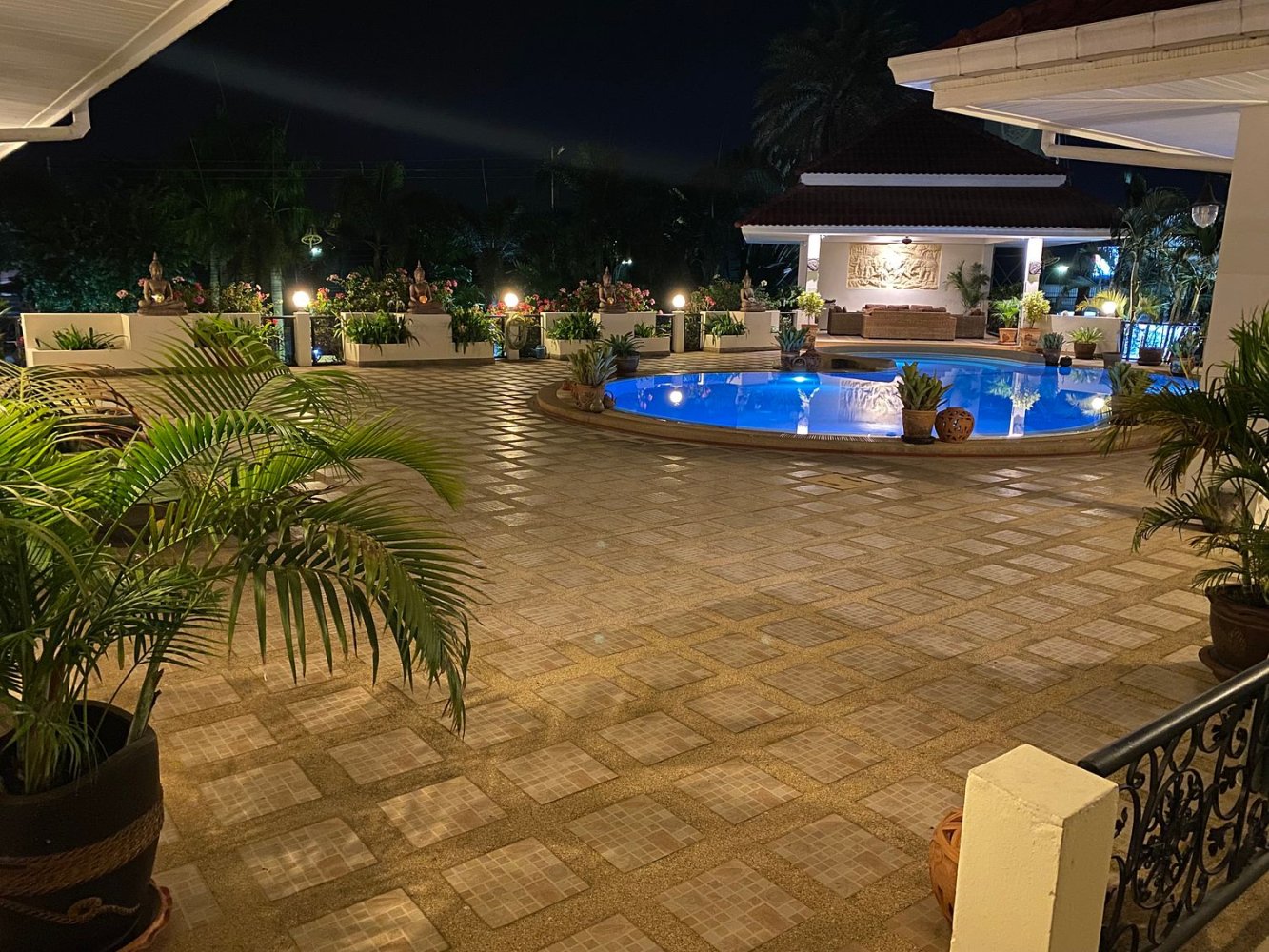 5 bedrooms Cafe / restaurant in Pattaya, Thailand No. 5146