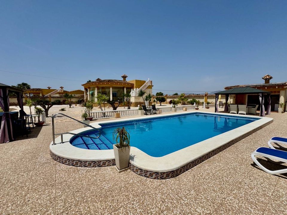 3 غرف نوم منزل في Catral, Spain رقم 185173