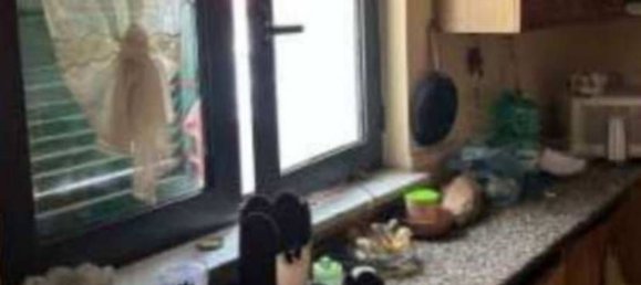 2-salle Appartement à Pomigliano d'Arco, Italy No. 265730 12