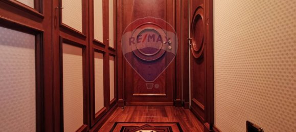 5 bedrooms Apartment in Bari, Italy No. 314533 12