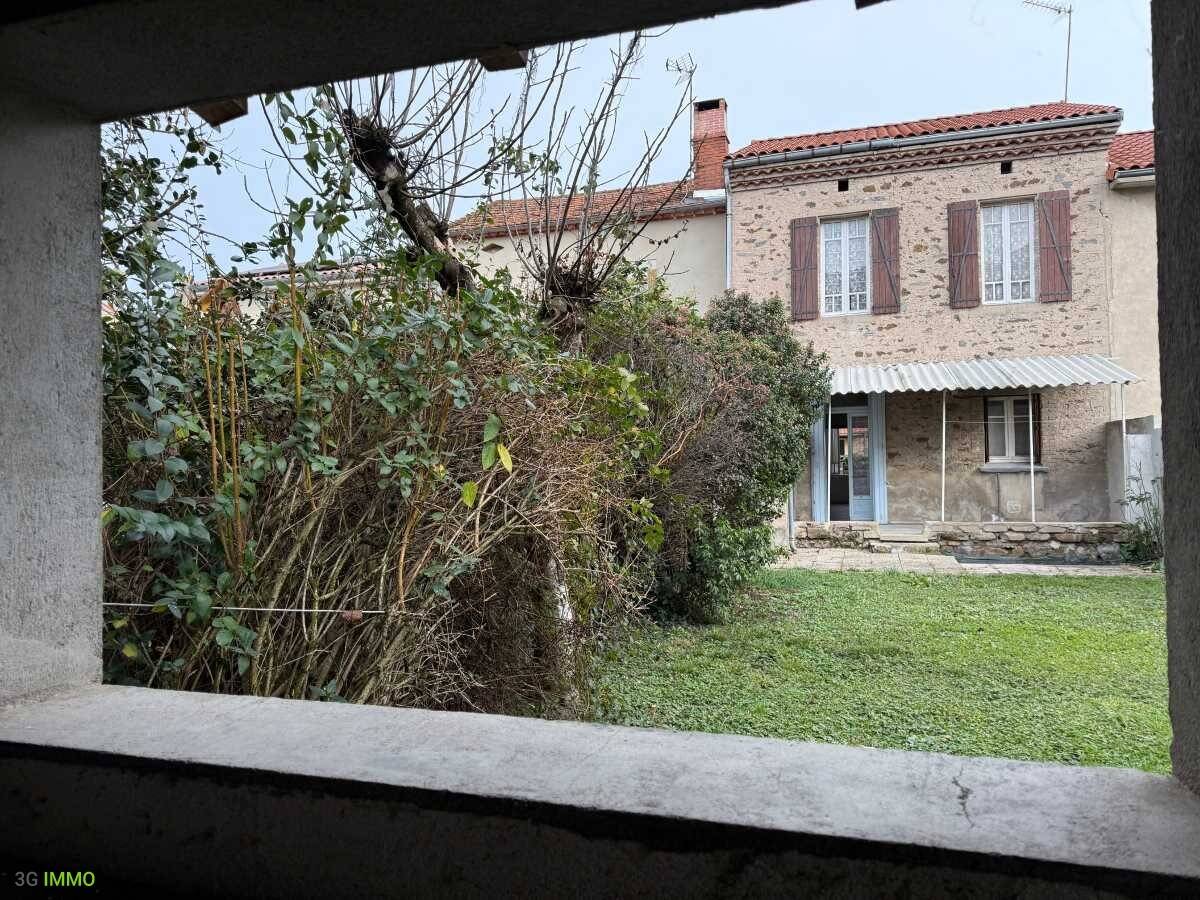 2 bedrooms House in Saint-Juery, France No. 203272