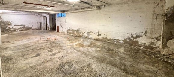 2غرفة مستودع في Valmadrera, Italy رقم 294957 8