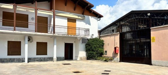 2غرفة مستودع في Valmadrera, Italy رقم 294957 31