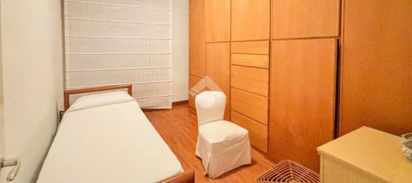 2غرفة مستودع في Valmadrera, Italy رقم 294957 22