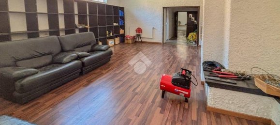 2غرفة مستودع في Valmadrera, Italy رقم 294957 18