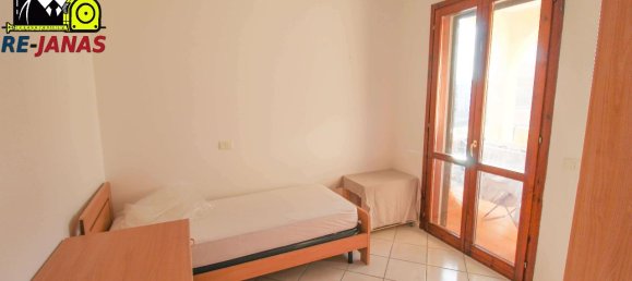 3غرفة شقة في Quartu Sant'Elena, Italy رقم 38526 34