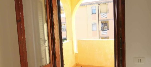 3غرفة شقة في Quartu Sant'Elena, Italy رقم 38526 2