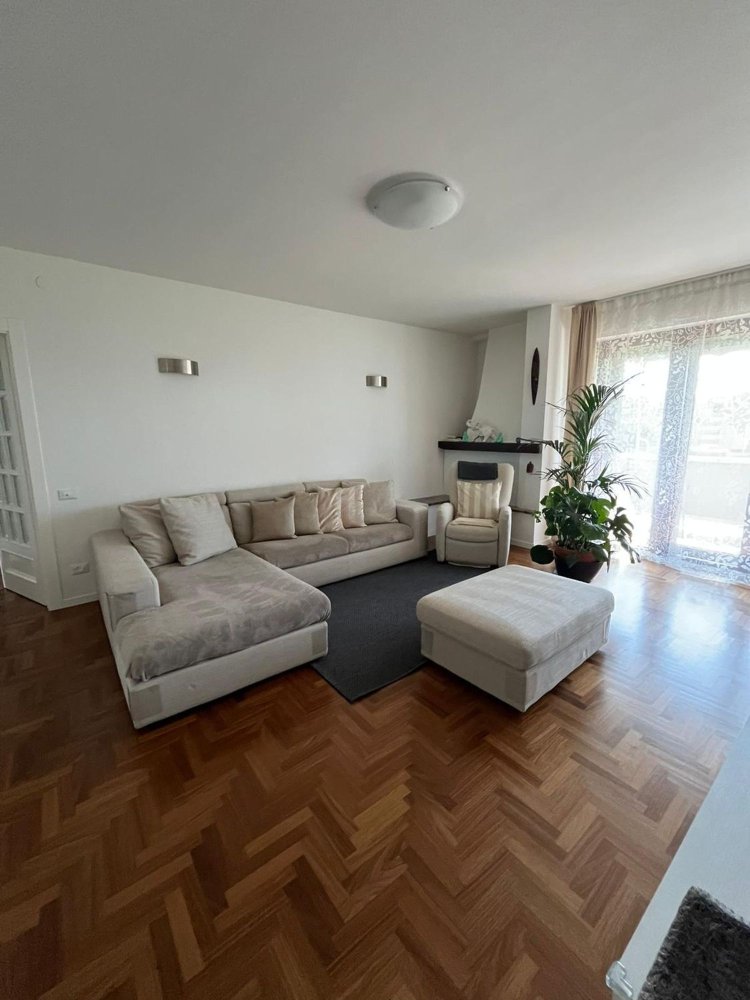 Apartamento T5 em Grosseto, Italy N.º 335814