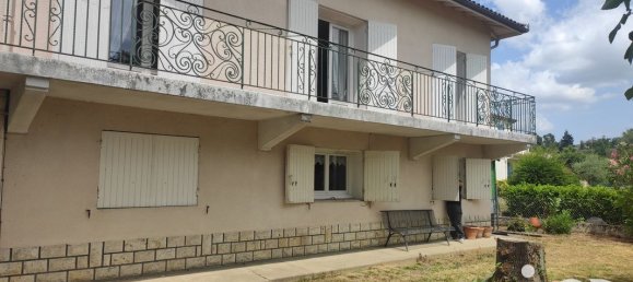 5 rooms House in Bon-Encontre, France No. 293832 5