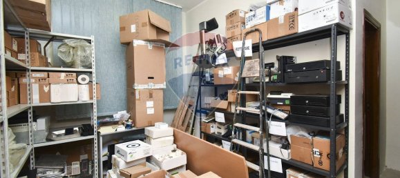 66m² Commercial property in Catania, Italy No. 268505 13