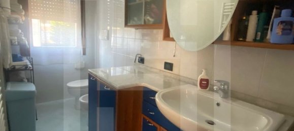 Apartamento de 4 dormitorios en Noventa Padovana, Italy No. 312528 17