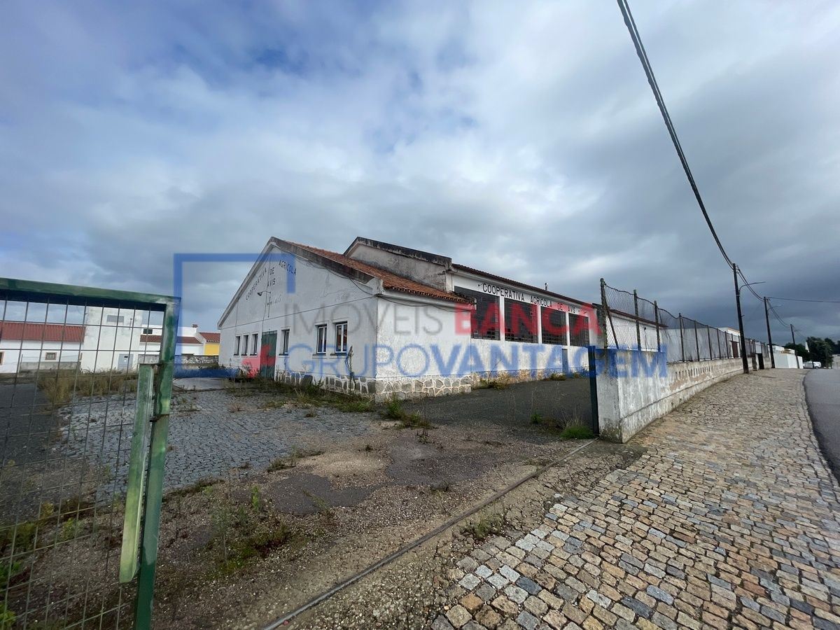 593m² Warehouse in Avis, Portugal No. 13188
