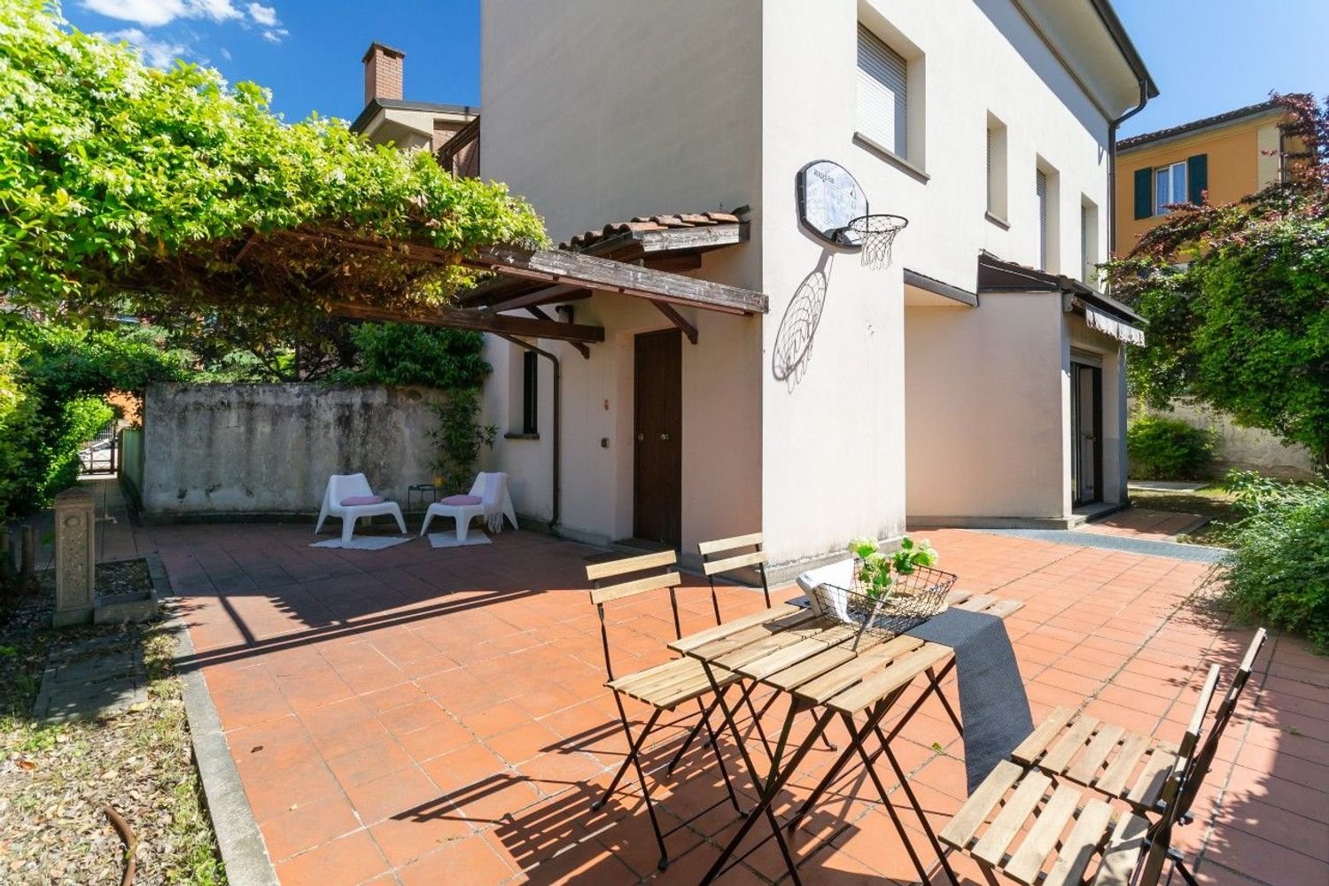 9 bedrooms House in Bologna, Italy No. 315878