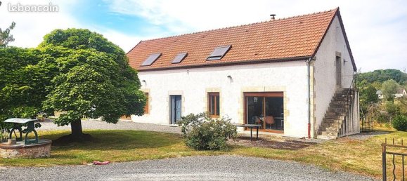 4 bedrooms House in Neuville-les-Decize, France No. 359702 2