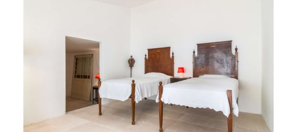 11 غرف نوم فيلا في Almada, Portugal رقم 117946 11