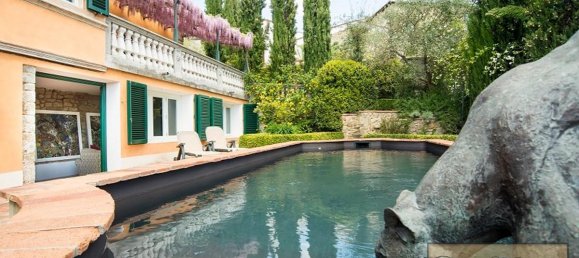 5 bedrooms Villa in Montecatini Terme, Italy No. 345 2