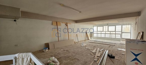 Коммерческая недвижимость 100м² в Casarano, Италия № 132182 8