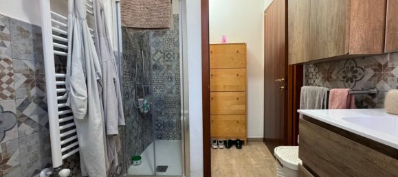 Studio in San Lazzaro di Savena, Italy No. 293004 8