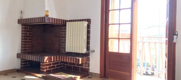 4 rooms House in Cellino San Marco, Italy No. 37458 11