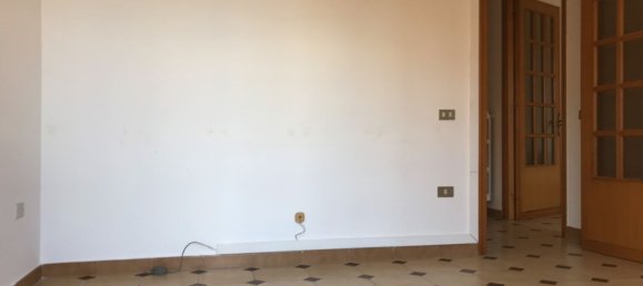 4 rooms House in Cellino San Marco, Italy No. 37458 10