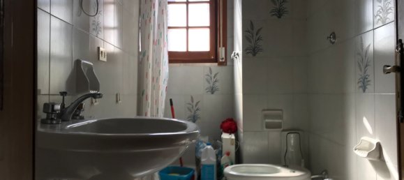 4 rooms House in Cellino San Marco, Italy No. 37458 19