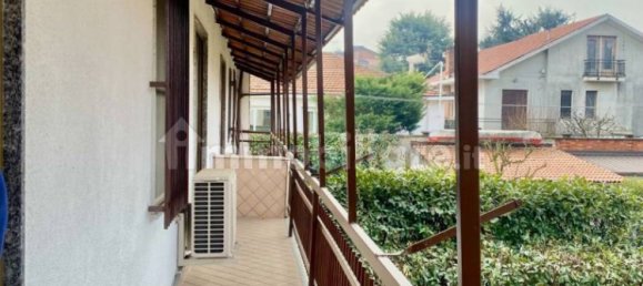 Villa de 4 dormitorios en Nichelino, Italy No. 129393 38