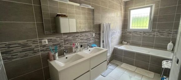 3 Schlafzimmer Haus in Charente, France, Nr. 309525 7