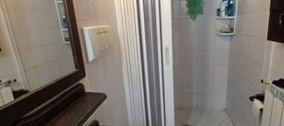 3 bedrooms House in Seravezza, Italy No. 363665 2