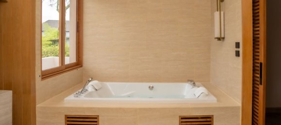 4 Schlafzimmer Villa in Phuket, Thailand, Nr. 64843 4