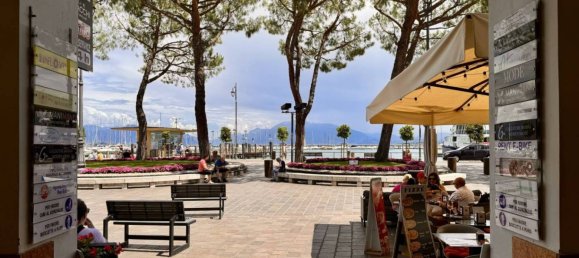 1 room Commercial property in Desenzano del Garda, Italy No. 296810 7