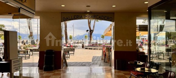 1 room Commercial property in Desenzano del Garda, Italy No. 296810 6