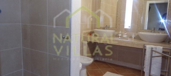 Villa de 4 dormitorios en Loule, Portugal No. 88719 20
