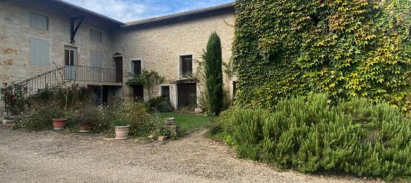 6 bedrooms House in Macon, France No. 194718 11