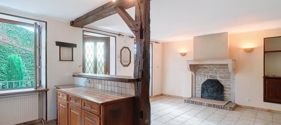 6 bedrooms House in Macon, France No. 194718 8